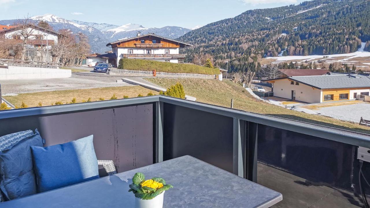 Stuwip Alps Appartements Adlerhorst Trins Zewnętrze zdjęcie